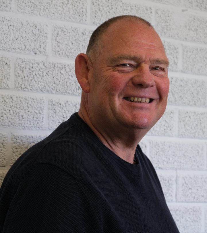 Arne – Jan Hiddinga : Logistics & Purchase / Technical Advisor
